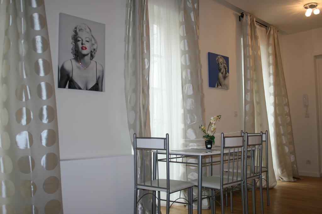 Apartment Marilyn Praha Pokoj fotografie